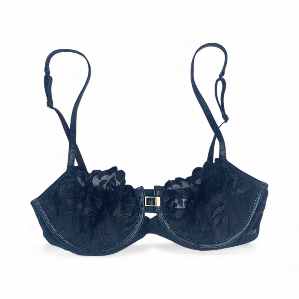 Victoria’s Secret Black Lace Bra